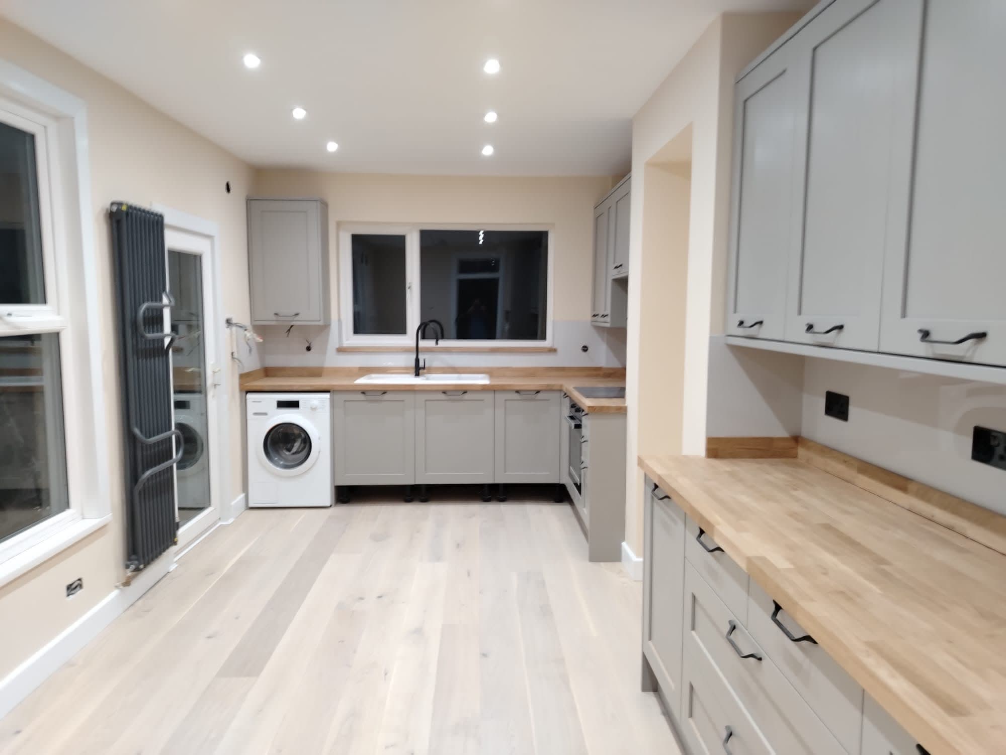 KITCHEN INSTALLATION