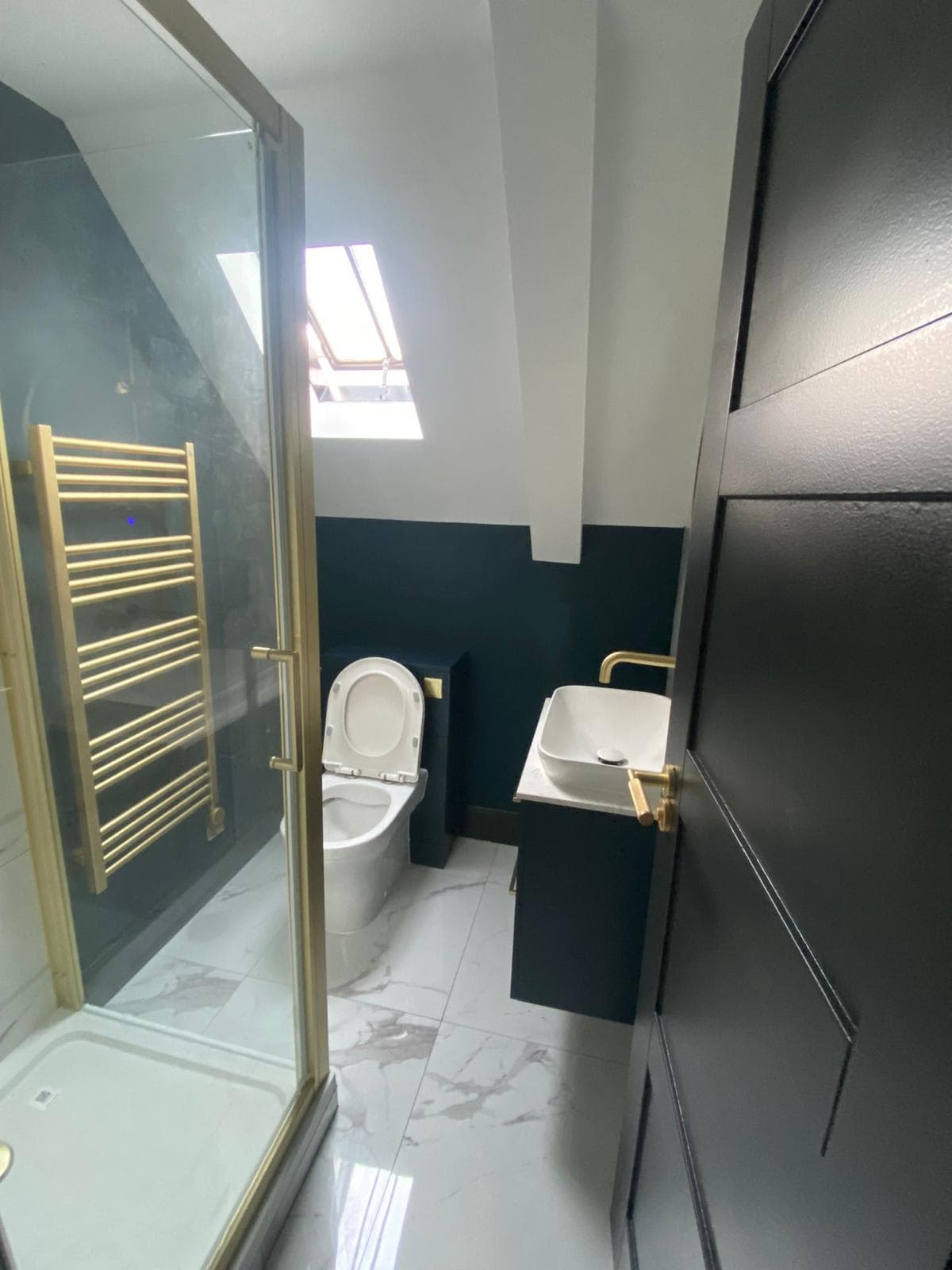 ENSUITE INSTALLATION