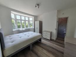 HMO ROOM
