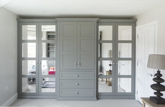 BUILT WARDROBE