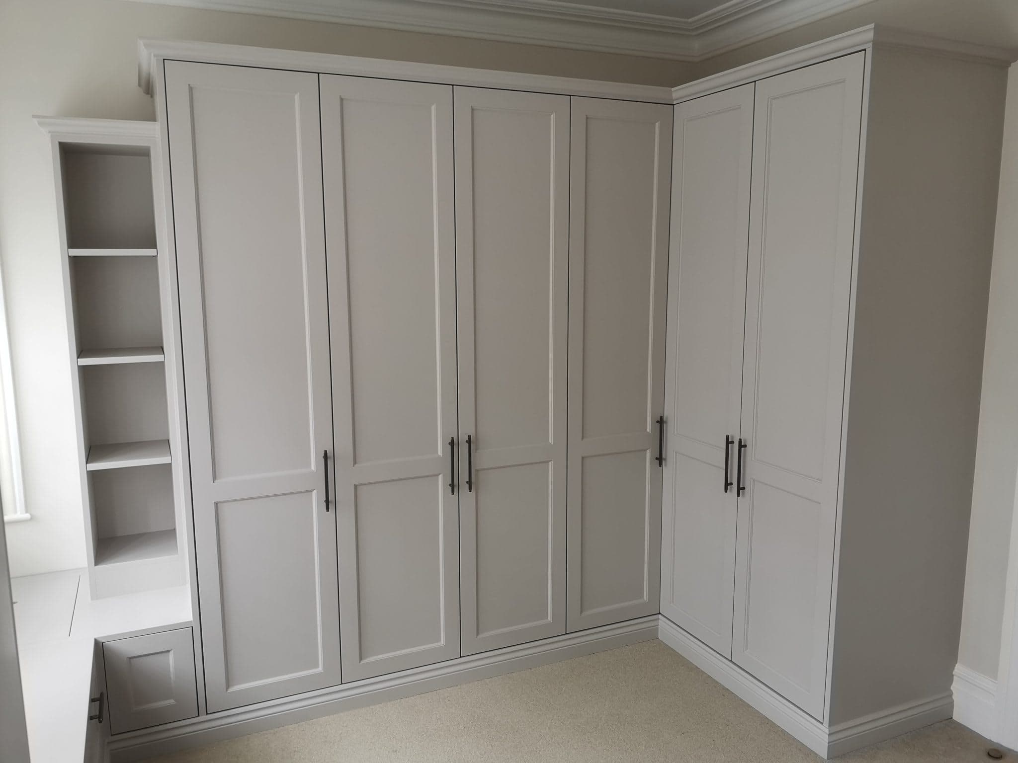 BUILT WARDROBE