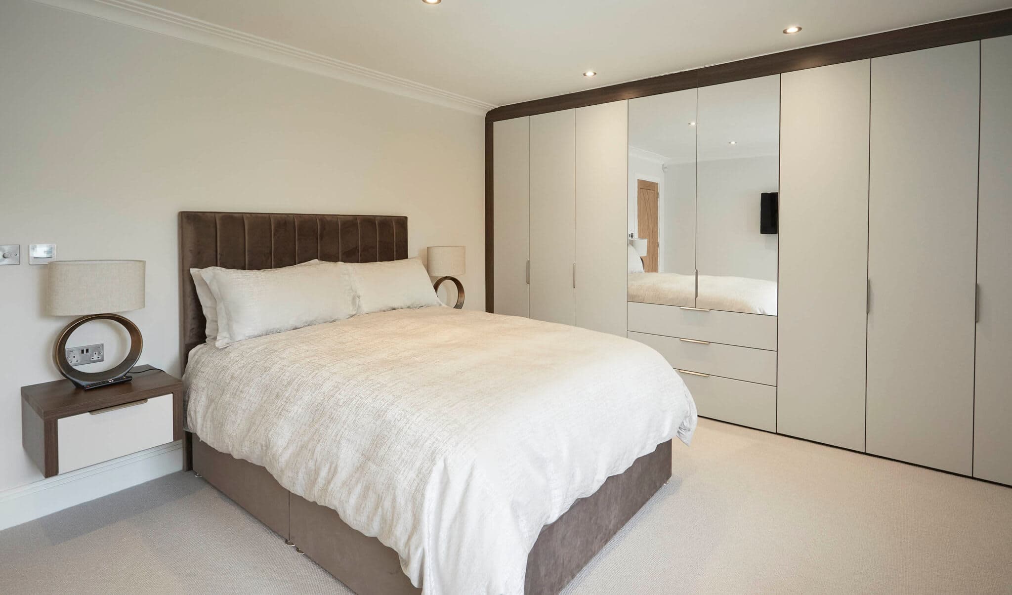 BUILT WARDROBE