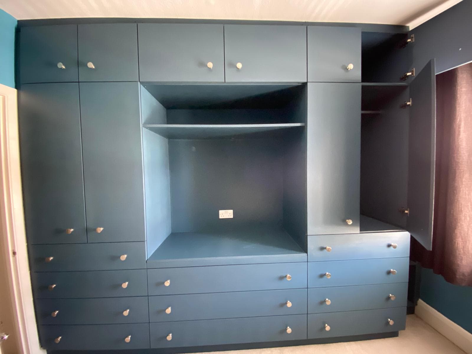 BUILT WARDROBE