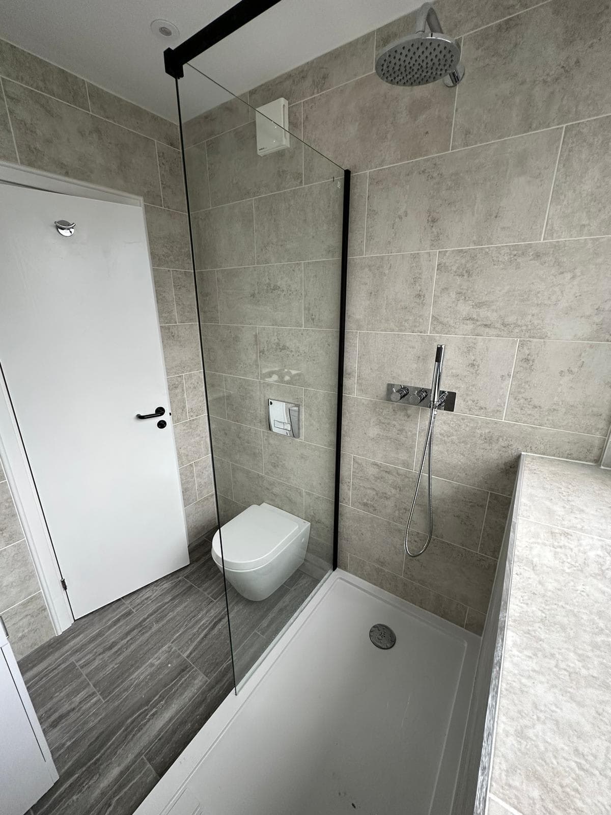 BATHROOM REFURBISHMENT
